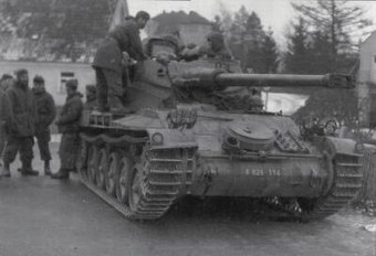 AMX-13軽戦車 画像出典：http://togetter.com/li/627275?page=7